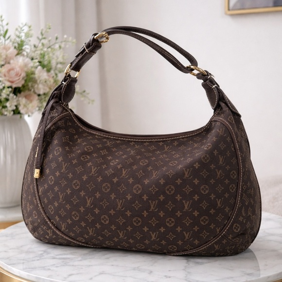 Louis Vuitton Handbags - Louis Vuitton Brown Monogram Shoulder Bag